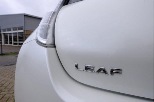 Nissan LEAF - Tekna 30 kWh Automaat Leder/Navi/Stoelverw - 1