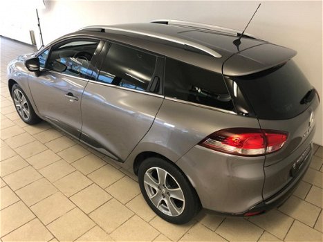 Renault Clio Estate - 1.5 dCi ECO Night&Day AIRCO NAVI BLUETOOTH CARKIT ELEK RAMEN CENT VERGR PRIVAC - 1