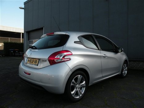 Peugeot 208 - 1.2 VTi Active - 1