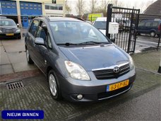 Toyota Corolla Verso - 2.0 D4-D Linea Sol, *Clima/airco*, zeer nette auto