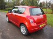 Suzuki Swift - 1.3 Base lm velgen met 4 seizoen banden - 1 - Thumbnail