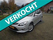 Hyundai i30 - NAVI CLIMA PDC