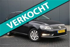 Volkswagen Passat Variant - 1.6 TDI Comfort Executive Line BlueMotion ZWART LEER STOELVERW. NAVI PDC