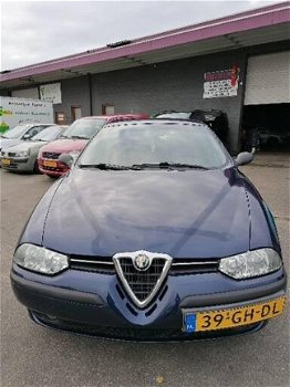 Alfa Romeo 156 Sportwagon - 2.0-16V T.Spark - 1