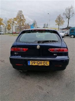 Alfa Romeo 156 Sportwagon - 2.0-16V T.Spark - 1