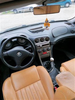 Alfa Romeo 156 Sportwagon - 2.0-16V T.Spark - 1