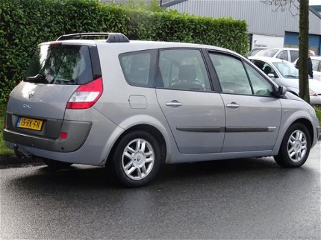 Renault Grand Scénic - 1.6-16V Privilège Luxe - 1