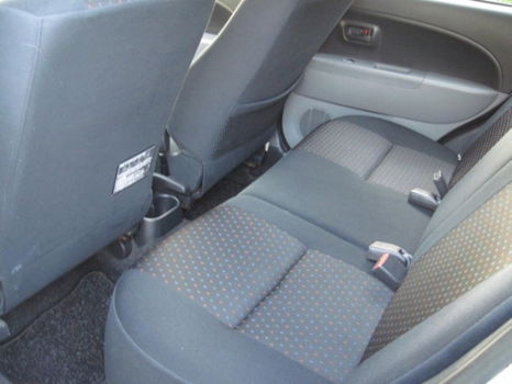 Daihatsu Sirion 2 - 1.0-12V Premium - 1