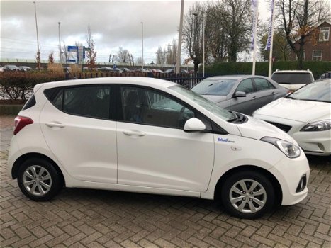 Hyundai i10 - 1.0i i-Motion Comfort Plus NETTE STAAT / CLIMATE / EL.RMN V+A - 1