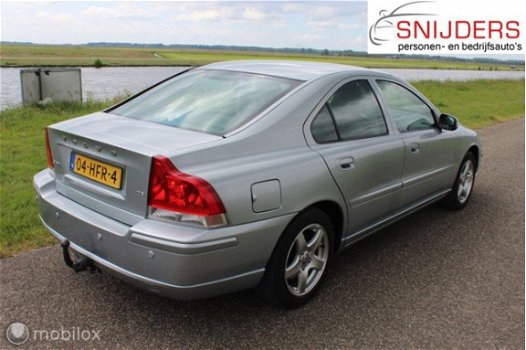 Volvo S60 - I 2.4 D5 DRIVERS ED 1STE EIG LEER NAVI AUTOM - 1