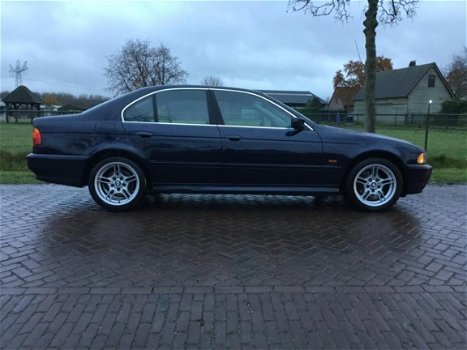 BMW 5-serie - 525i Executive AUTOMAAT FULL OPTIONS - 1