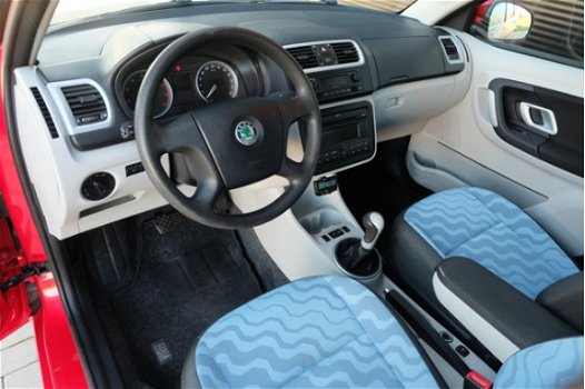 Skoda Fabia - 1.4 16V Clima Cruise Trekhaak NL-auto - 1