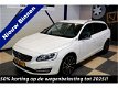 Volvo V60 - €15487 ex.BTW 7% Bijtelling tot 10-2020 2.4 D5 Twin Engine AWD 173kW/235pk Aut6 PIHV Spe - 1 - Thumbnail