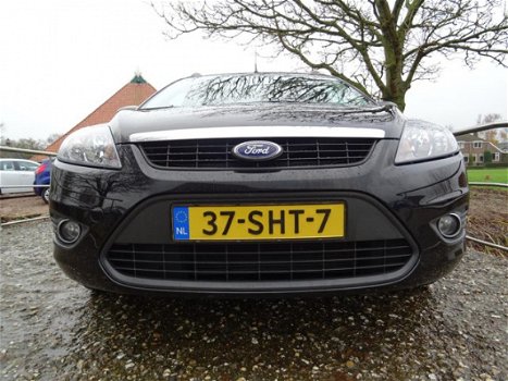 Ford Focus Wagon - 1.6 Comfort | Leer + Airco + Cruise nu € 5.450, - 1