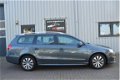 Volkswagen Passat Variant - 1.6 TDI BlueMotion Nieuwe APK B.J 2010 - 1 - Thumbnail