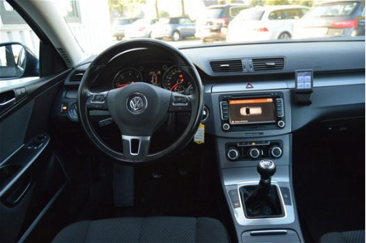 Volkswagen Passat Variant - 1.6 TDI BlueMotion Nieuwe APK B.J 2010 - 1
