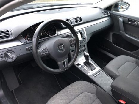 Volkswagen Passat Variant - 1.4 TSI Comfortline Automaat BMT Navigatie / Parkeersensors - 1