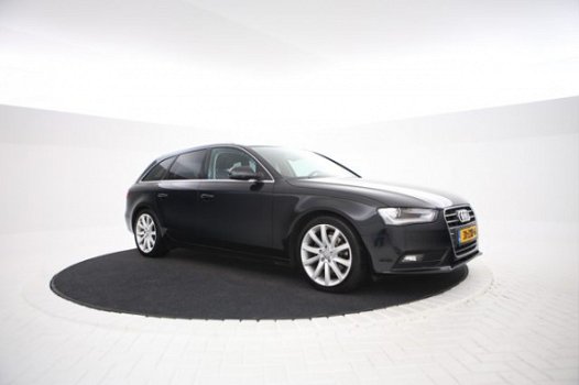 Audi A4 Avant - 2.0 TDI Pro Line Business afneembare trekhaak, alcantara lederen bekelding - 1