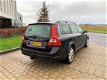 Volvo V70 - 2.4D 175PK Geartronic Leer/Navi/PDC - 1 - Thumbnail