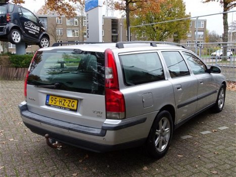 Volvo V70 - 2.4 D5 - 1