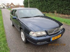 Volvo V70 - 2.5 Luxury-Line Met LPG-G3