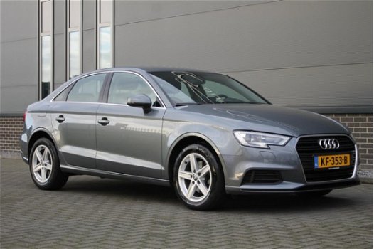 Audi A3 Limousine - 1.6 TDI Pro Line / Navigatie / 1e eigenaar / dealer onderhouden / PDC - 1