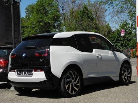 BMW i3 - Basis 22 kWh (exBTW) | NavPro, Snellaadpakket - 1