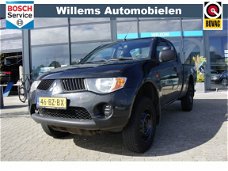 Mitsubishi L 200 - 2.5 DI-D CLUB CAB INVITE 2700 kg max trekken