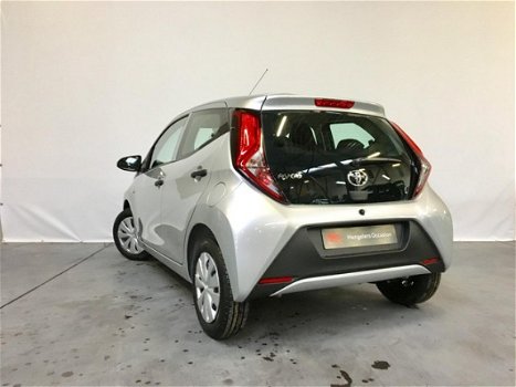 Toyota Aygo - 1.0 VVT-i 72pk 5D x-fun - 1