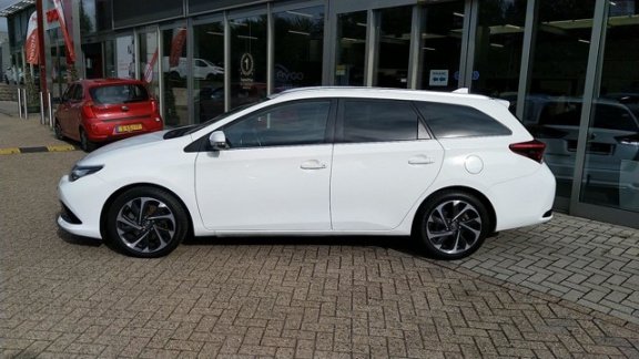 Toyota Auris Touring Sports - 1.8 HYBRID 136PK VVT-i NAVI CLIMA CRUISE - 1