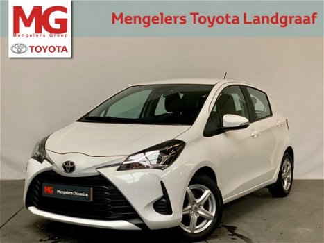 Toyota Yaris - 1.5 VVT-i 111pk 5D Active ACTIE van € 19.250 voor € 18.250 - 1