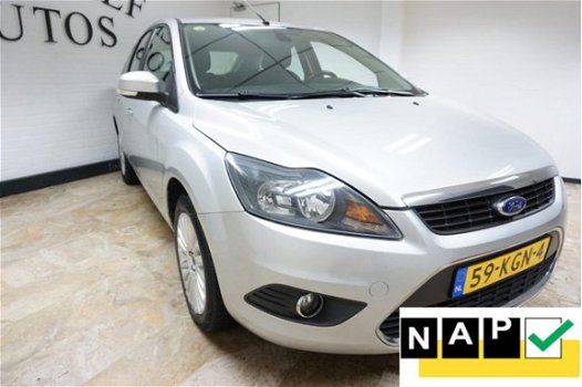 Ford Focus - 1.8 Limited ZONDAG ' s open van 12-tot 17 uur - 1