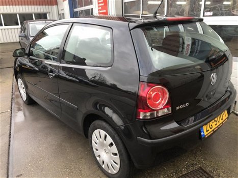 Volkswagen Polo - 1.4 63KW FSI - 1