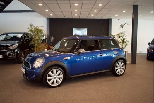 Mini Mini Cooper - 1.6 S Chili *NIEUWJAARKNALLERS* | telefoon | Airco | sport | - 1