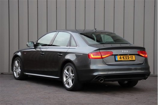 Audi A4 - 3.0 TDI S-Line Aut 204PK Navi Led-Xenon Dealer onderhouden 1e Eigenaar 2013 - 1