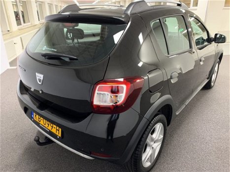 Dacia Sandero - 0.9 TCe S&S Stepway Lauréate Navigatie, Airco, Electrische ramen, Trekhaak, Parkeers - 1