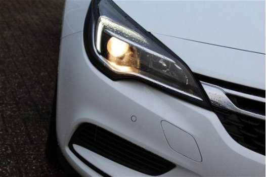 Opel Astra Sports Tourer - 1.0 Turbo Edition (105pk) Navi/ Airco/ Cruise/ Elek. pakket/ Apple Car-pl - 1