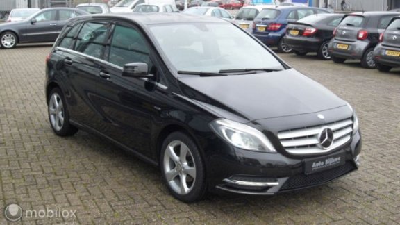 Mercedes-Benz B-klasse - 180 CDI Ambition - 1