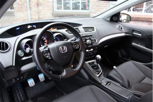 Honda Civic - 1.4 Elegance Facelift 2015 Slechts 88.556 km Clima, Cruise, Camera, Stoelverwarming, L - 1