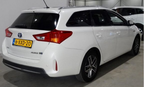 Toyota Auris Touring Sports - 1.8 Hybrid EXECUTIVE XENON/PANORAMA/ECC/LMV/PARK-ASSIST - 1