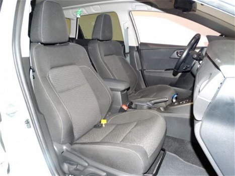 Toyota Auris Touring Sports - 1.8 Hybrid EXECUTIVE XENON/PANORAMA/ECC/LMV/PARK-ASSIST - 1