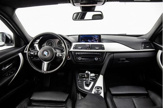 BMW 3-serie Touring - 320d Aut. High Executive Navi Leer 19 Inch - 1