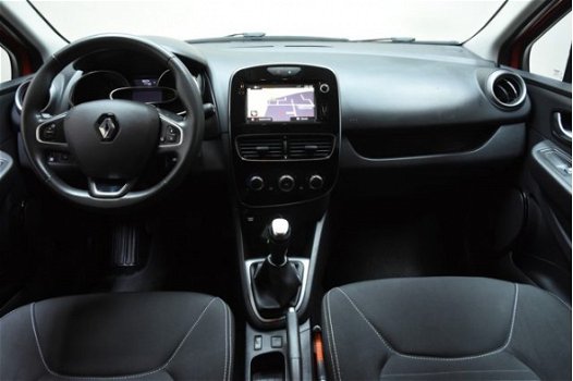 Renault Clio Estate - (J) 0.9 TCe Limited [ Navi Parkeerhulp Cruise control ] - 1