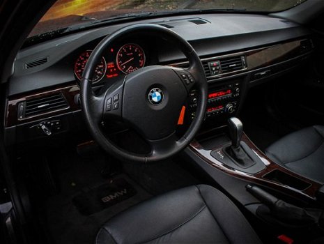 BMW 3-serie - 328I Executive 6 cilinder / 234 PK - 1