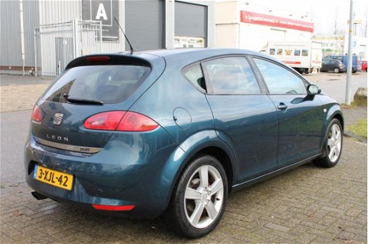 Seat Leon - 2.0 TDI Reference INRUIL KOOPJE Nieuwe Apk / Xenon / Navi / PDC / Cruise / Voll - 1