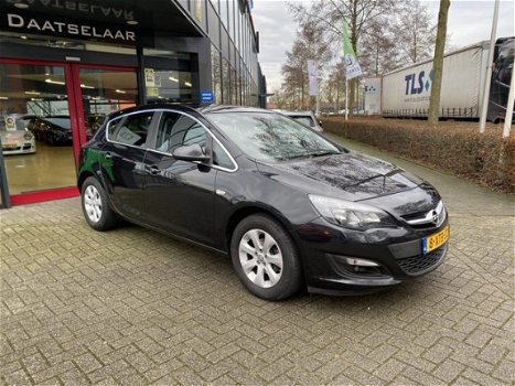 Opel Astra - 1.4 Business + Navi - 1