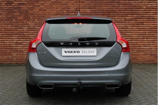 Volvo V60 - D4 Geartronic Business Edition - 1