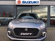 Suzuki Swift - 1.2 Select | Voorraad | Airco | Stoelverwarming | Navigatie | Apple Carplay | Lichtme - 1 - Thumbnail