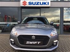 Suzuki Swift - 1.2 Select | Voorraad | Airco | Stoelverwarming | Navigatie | Apple Carplay | Lichtme