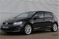 Volkswagen Golf - 1.4 TSI 125 PK Highline Xenon Navigatie 17"lm PDC 34